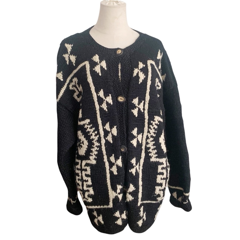 Vintage AMANO Hand-Knit Sweater‎